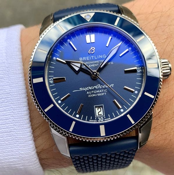 Breitling watch listing