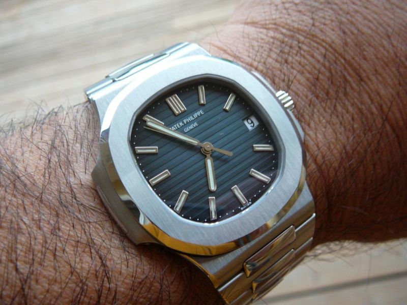 Patek Philippe watch listing