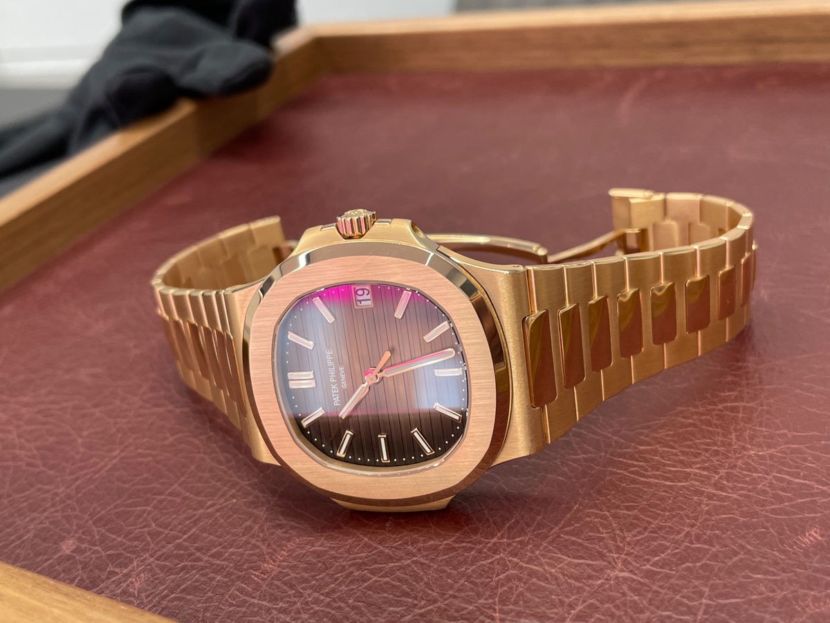 Patek Philippe watch listing