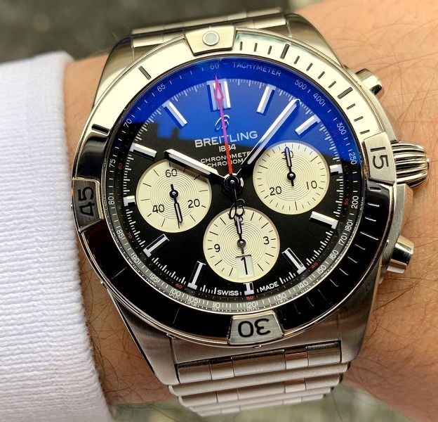 Breitling watch listing