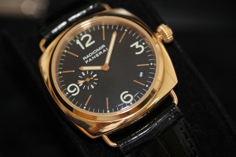 Panerai watch listing