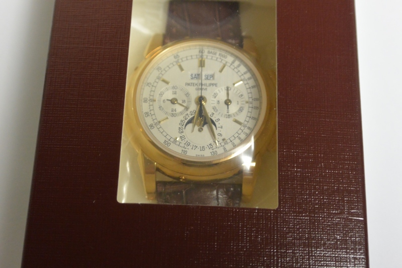 Patek Philippe watch listing