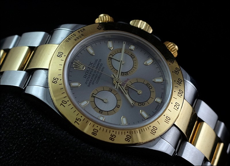 Rolex watch listing