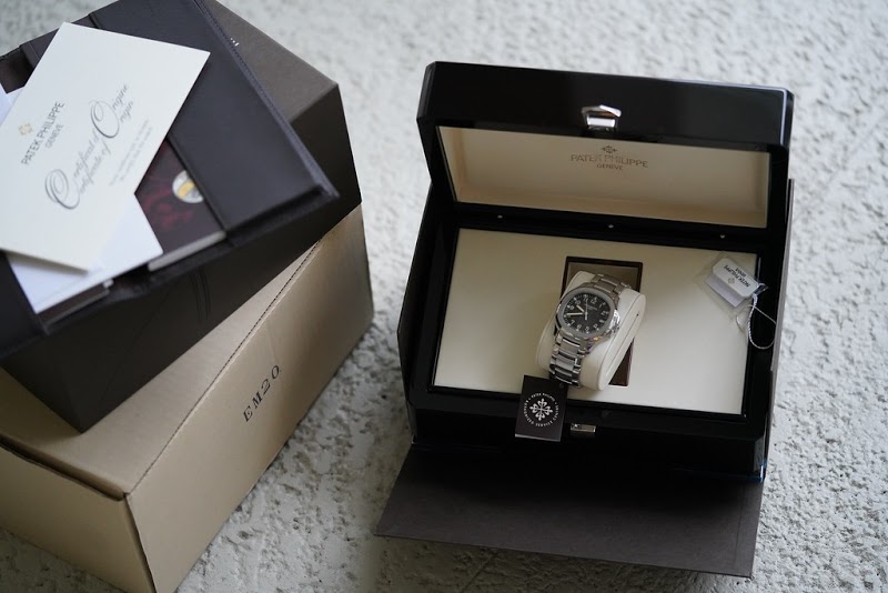 Patek Philippe watch listing