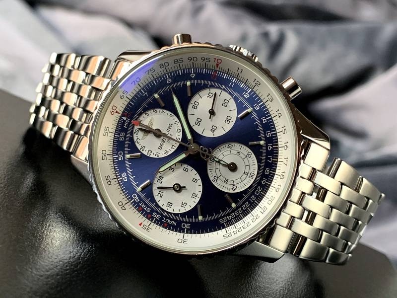 Breitling watch listing