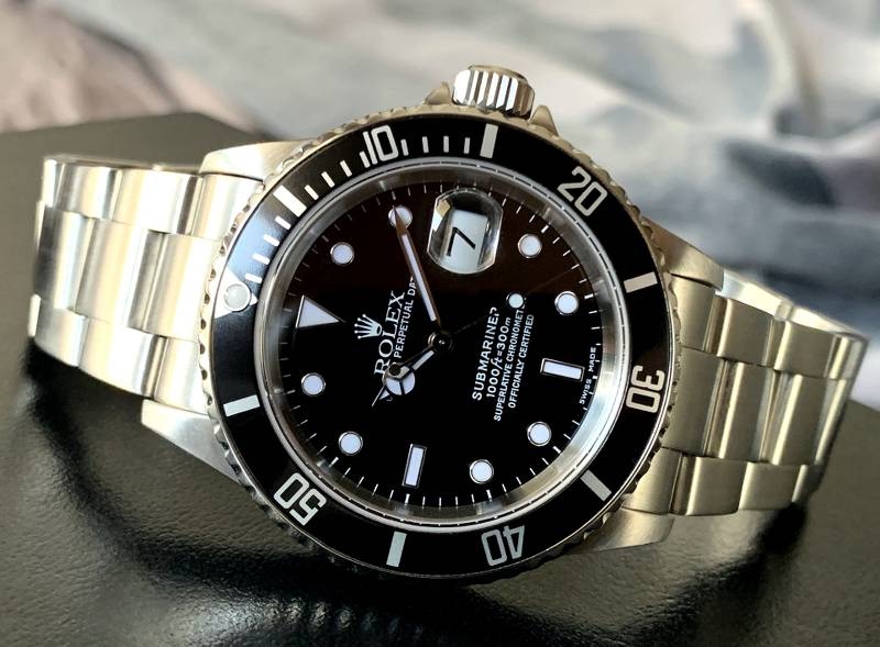 Rolex watch listing