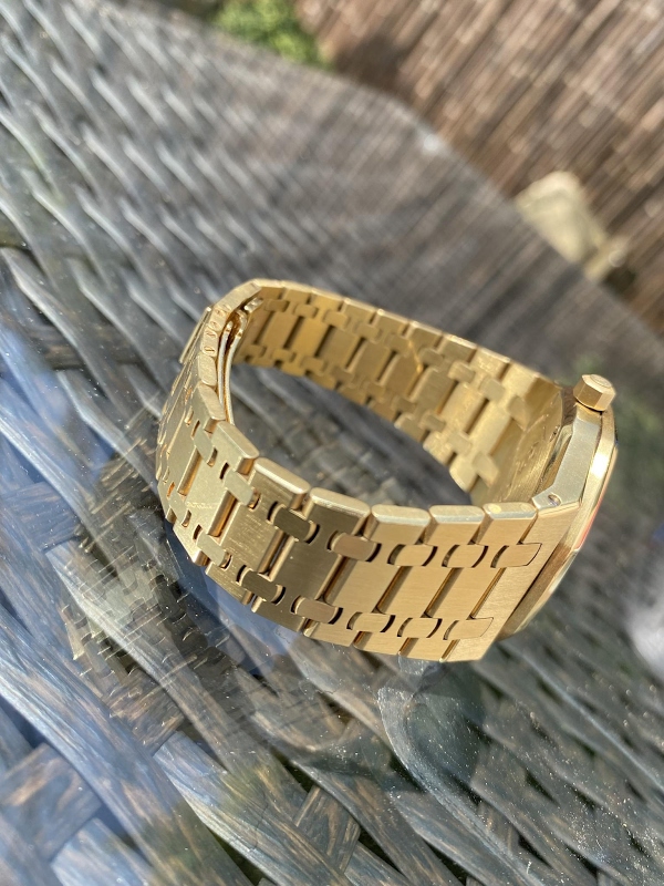 Audemars Piguet watch listing