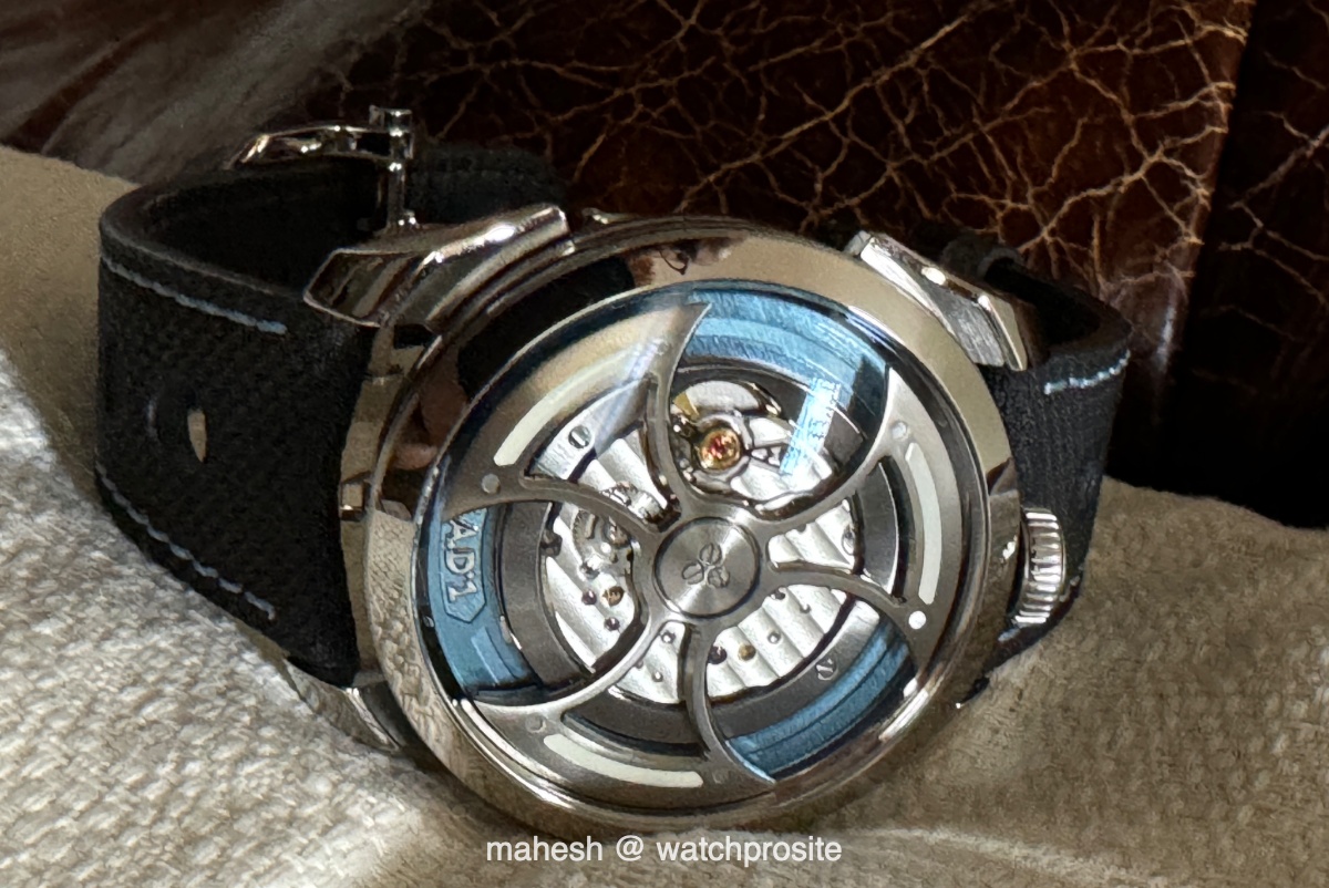 MB&F watch listing