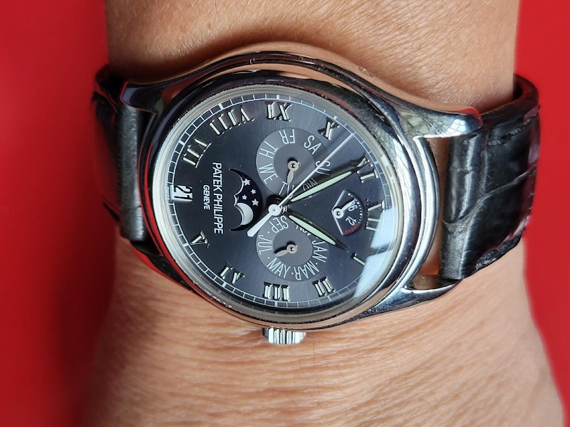 Patek Philippe watch listing