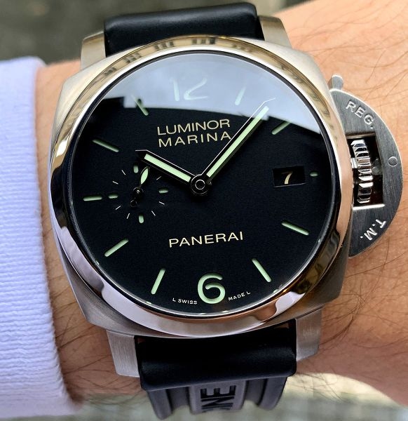 Panerai watch listing