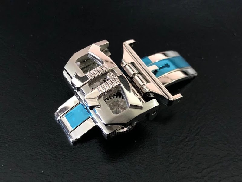 Jaeger LeCoultre watch listing