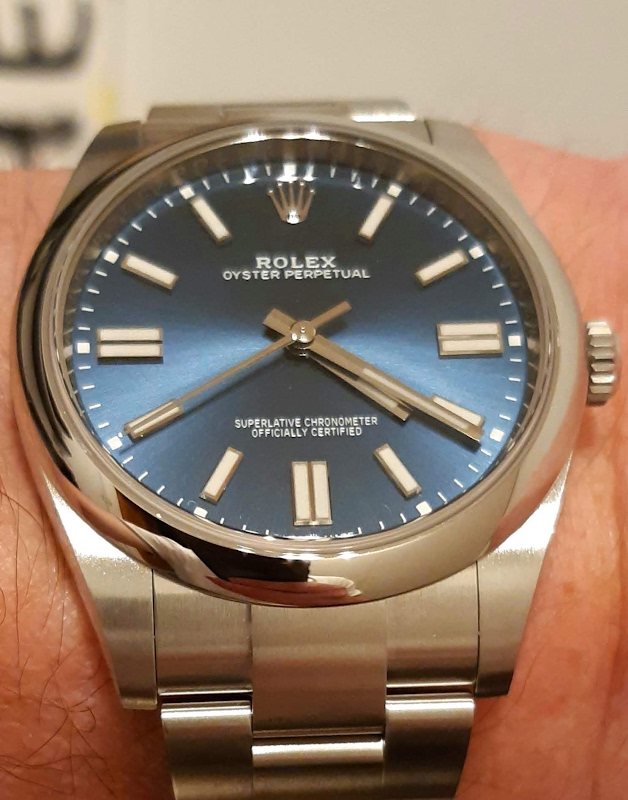 Rolex watch listing