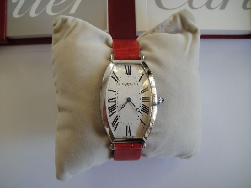 Cartier watch listing