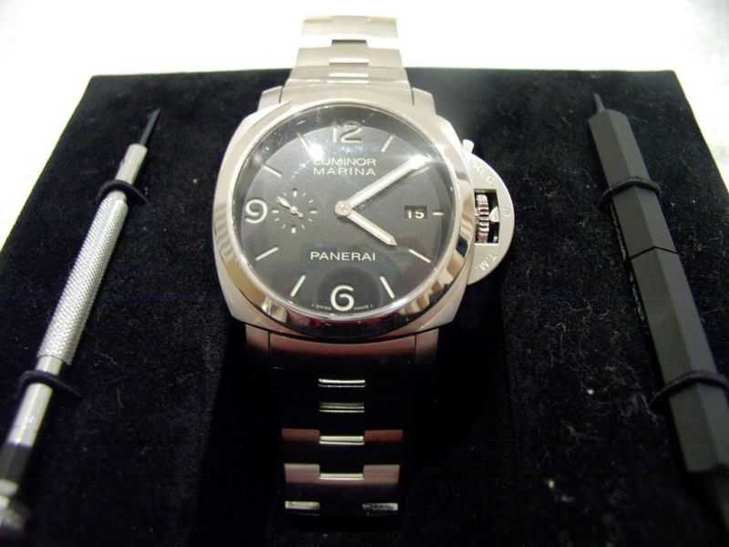 Panerai watch listing