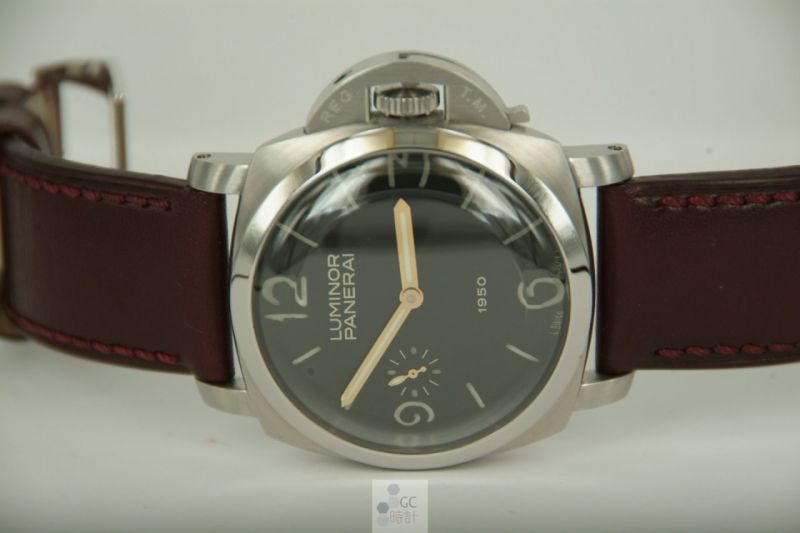 Panerai watch listing