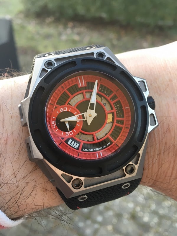 Linde Werdelin watch listing