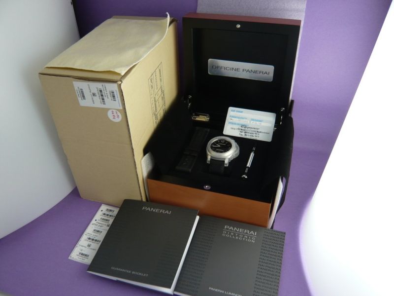 Panerai watch listing