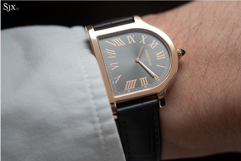 Cartier watch listing