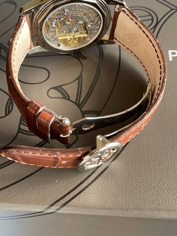 Patek Philippe watch listing