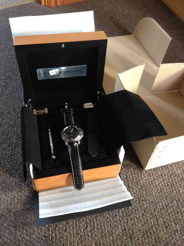 Panerai watch listing