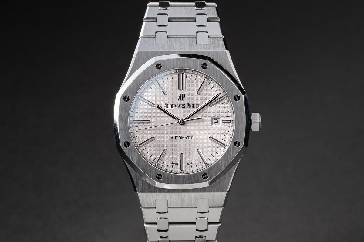 Audemars Piguet watch listing
