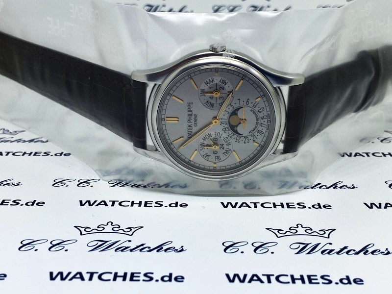 Patek Philippe watch listing