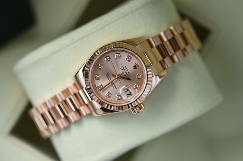 Rolex watch listing