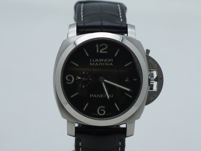 Panerai watch listing