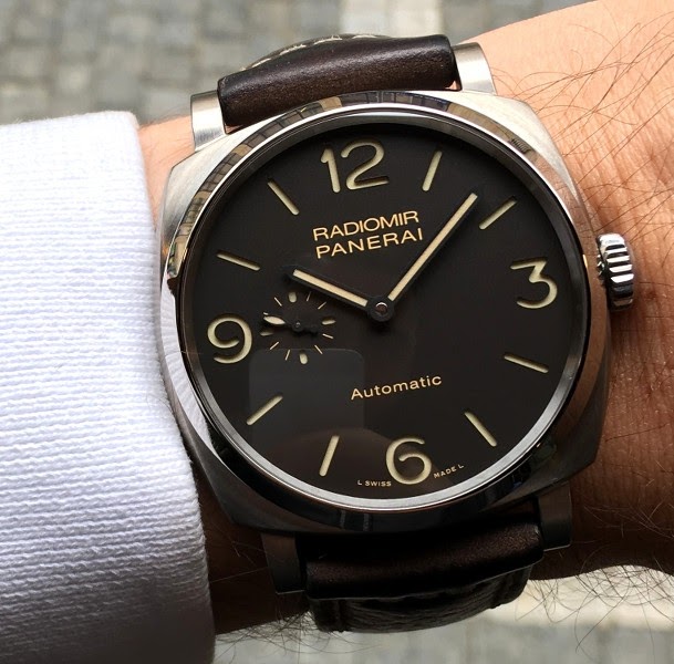Panerai watch listing