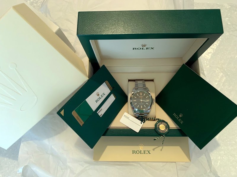 Rolex watch listing