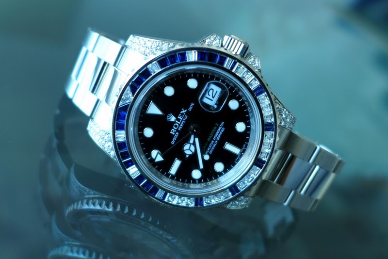 Rolex watch listing
