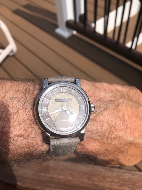 Schwarz Etienne watch listing