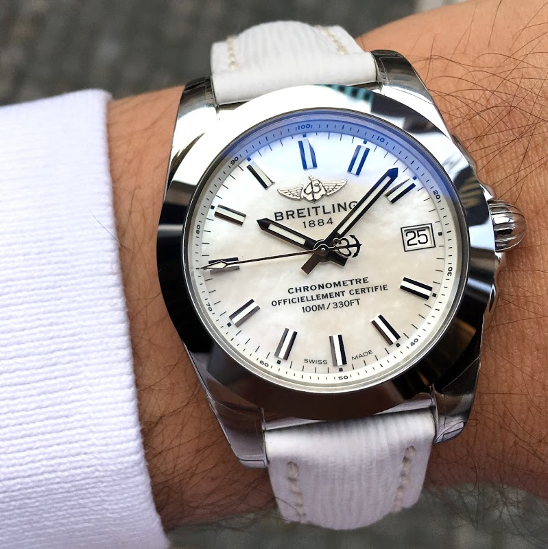 Breitling watch listing