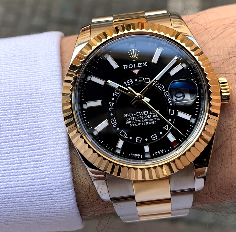 Rolex watch listing