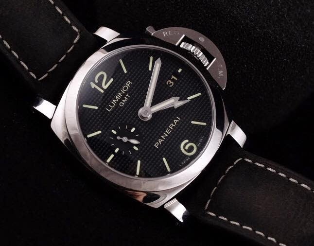 Panerai watch listing