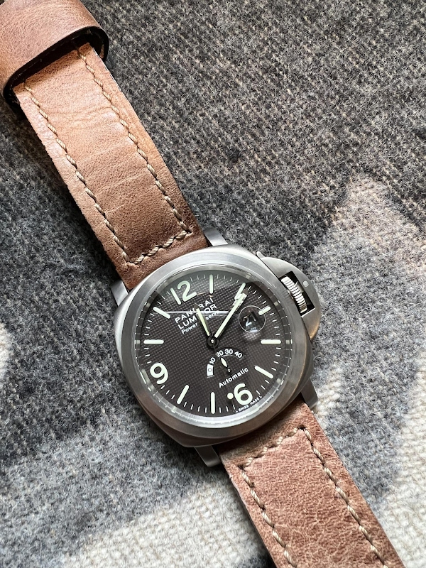 Panerai watch listing