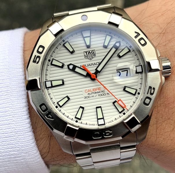 Tag Heuer watch listing