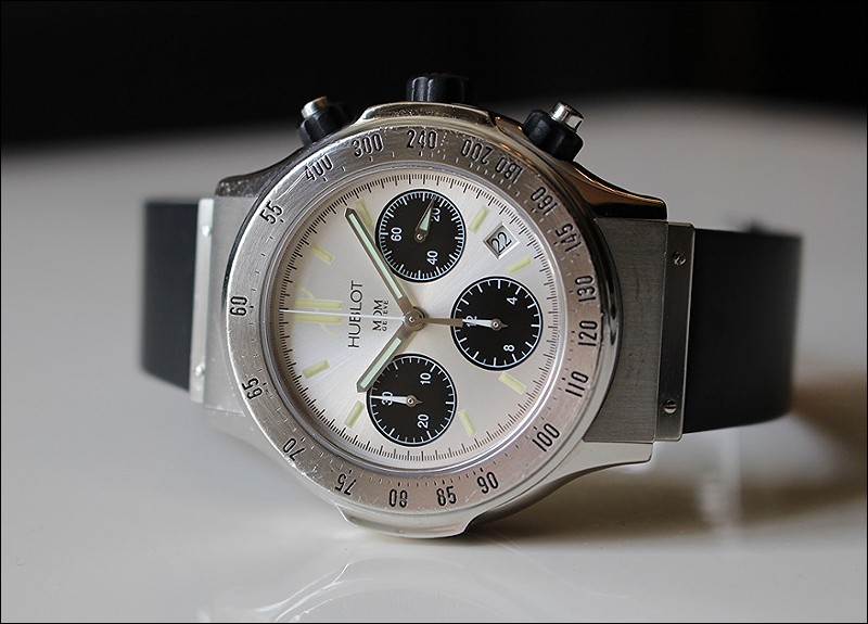 Hublot watch listing