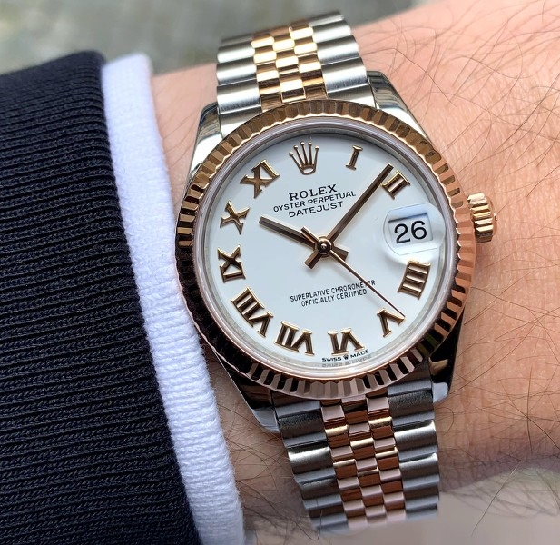 Rolex watch listing