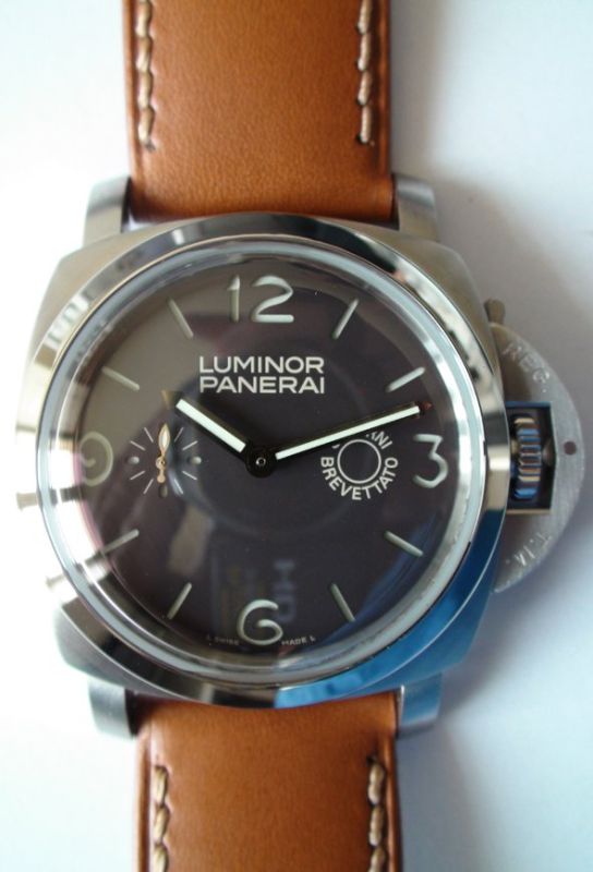 Panerai watch listing