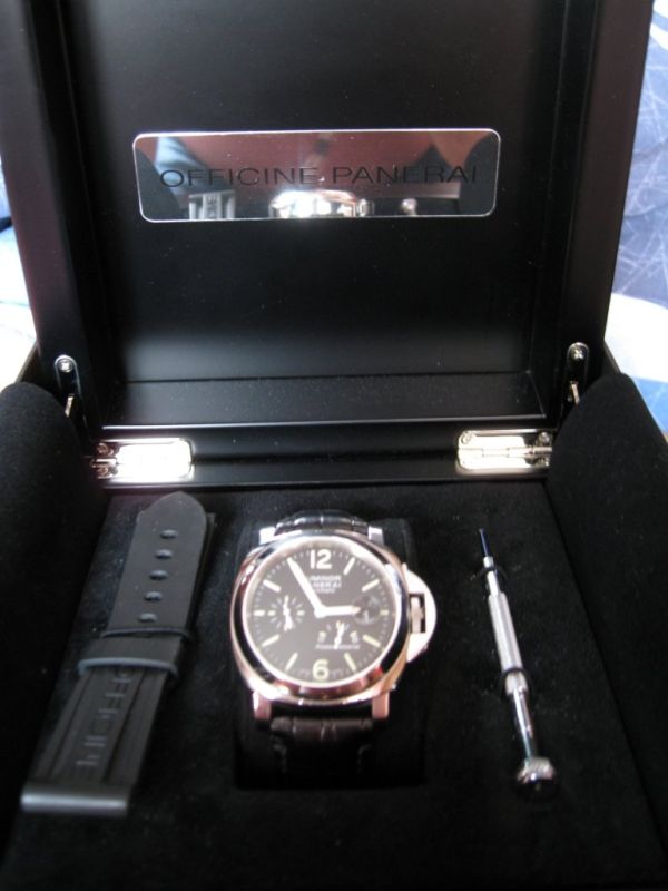 Panerai watch listing