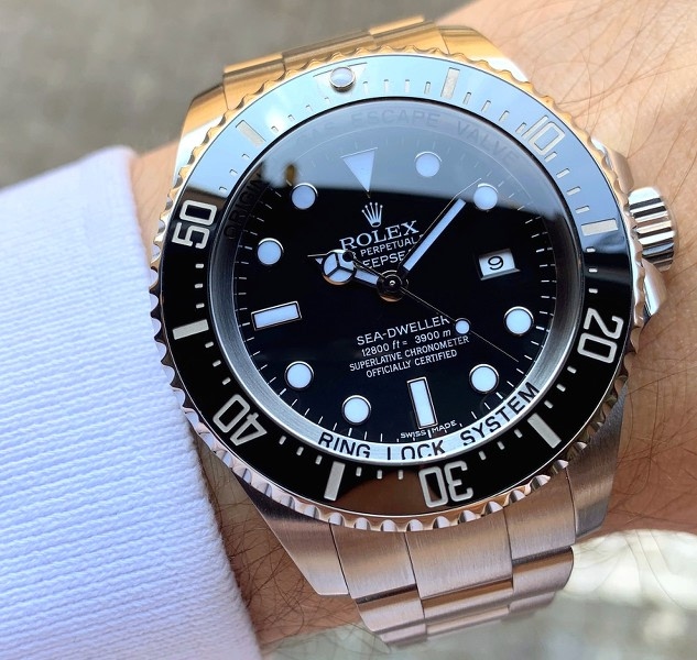 Rolex watch listing