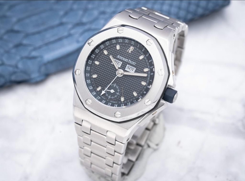 Audemars Piguet watch listing