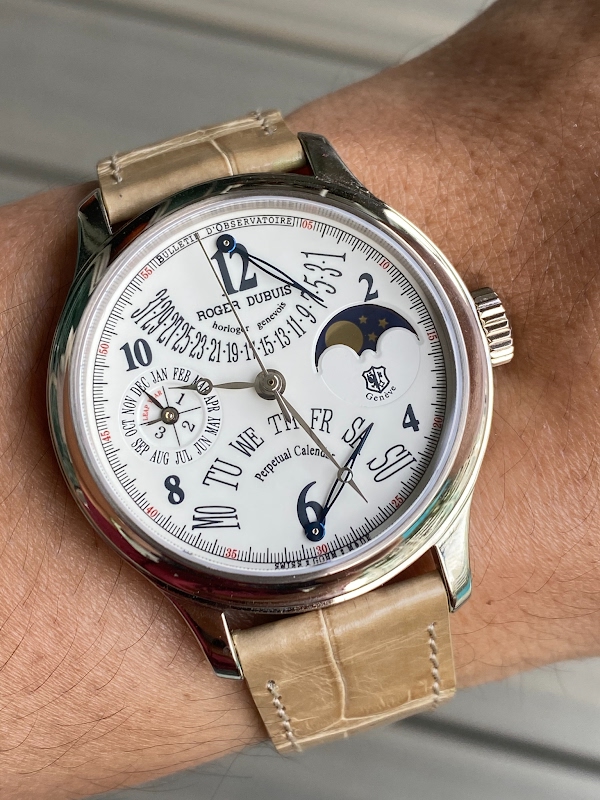 Roger Dubuis watch listing