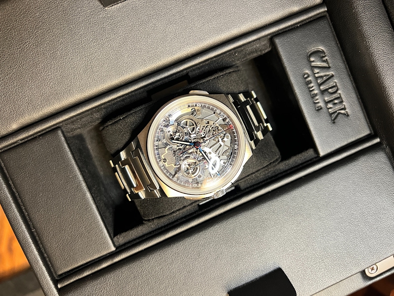 Czapek watch listing