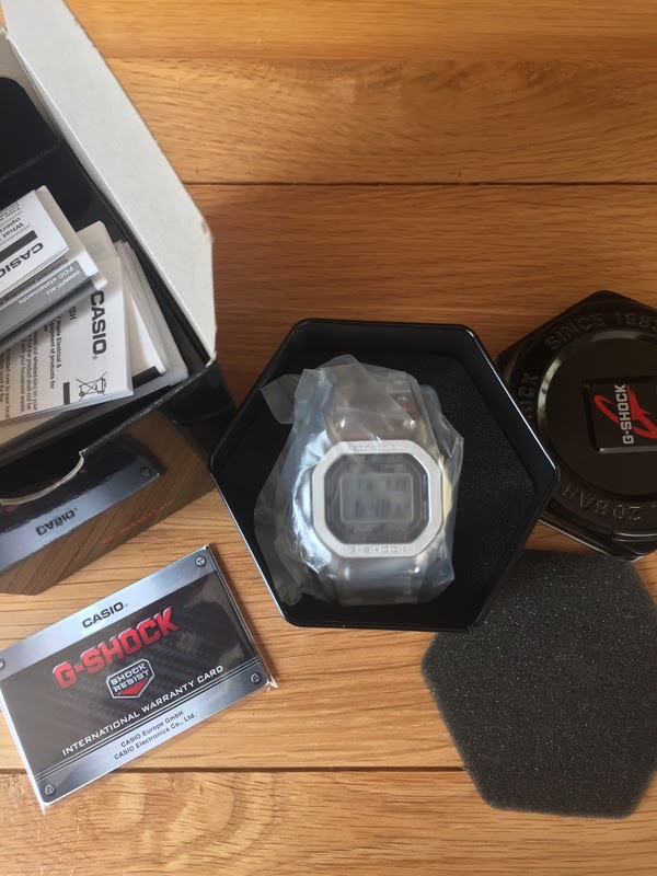 Casio G-Shock GMW-B5000-1ER watch listing