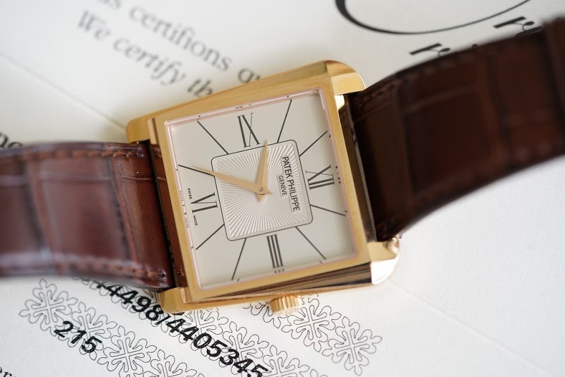 Patek Philippe watch listing