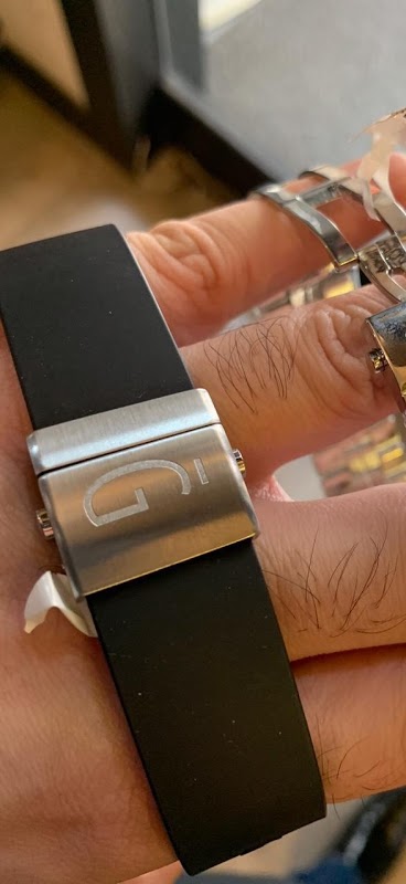 Gerald Genta watch listing