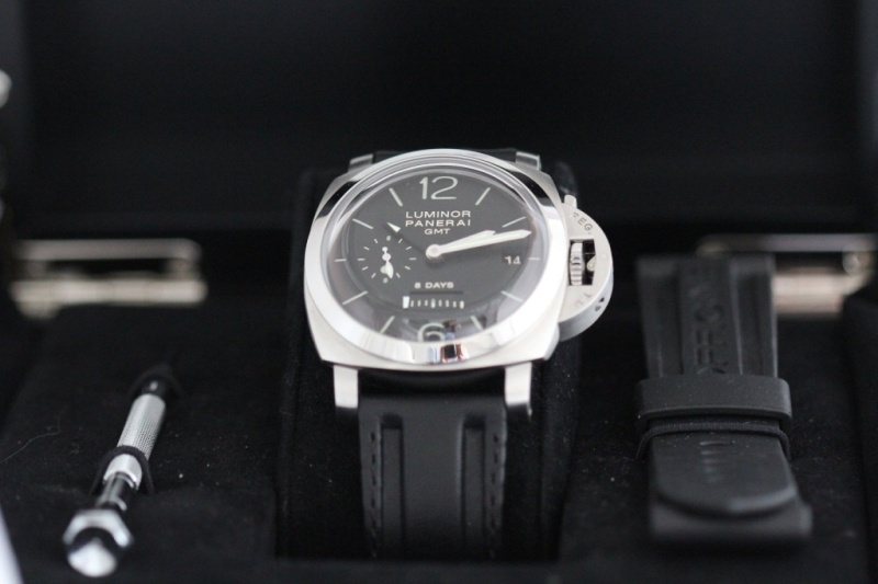 Panerai watch listing