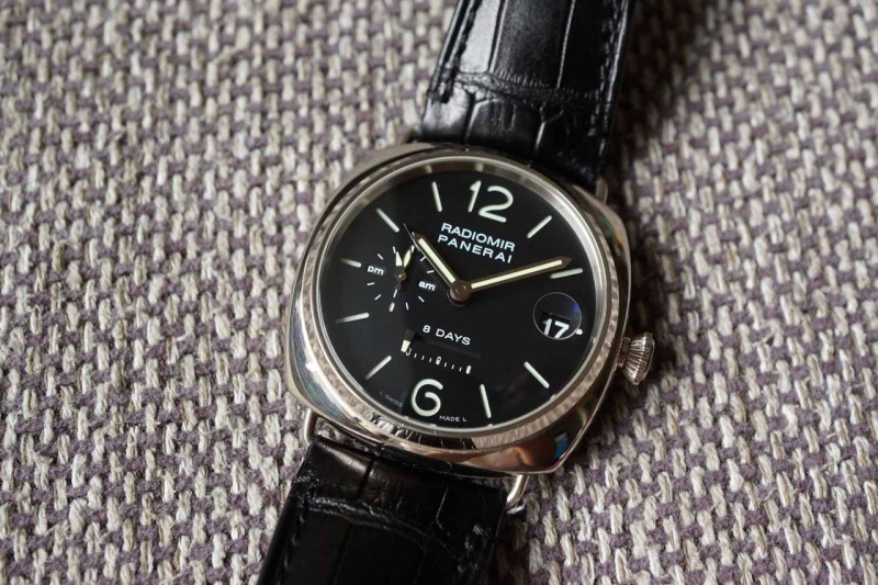 Panerai watch listing